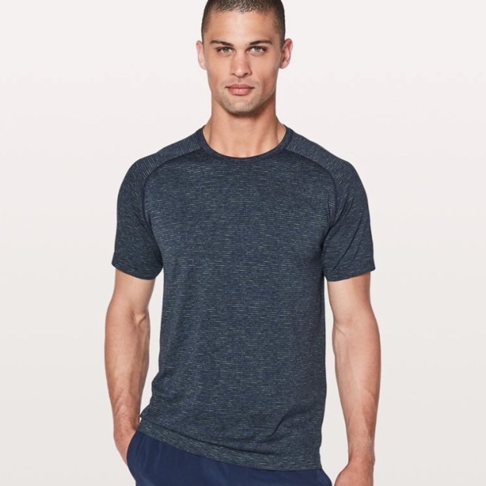 Lululemon Men’s Metal Vent Tech Short Sleeve Shirt